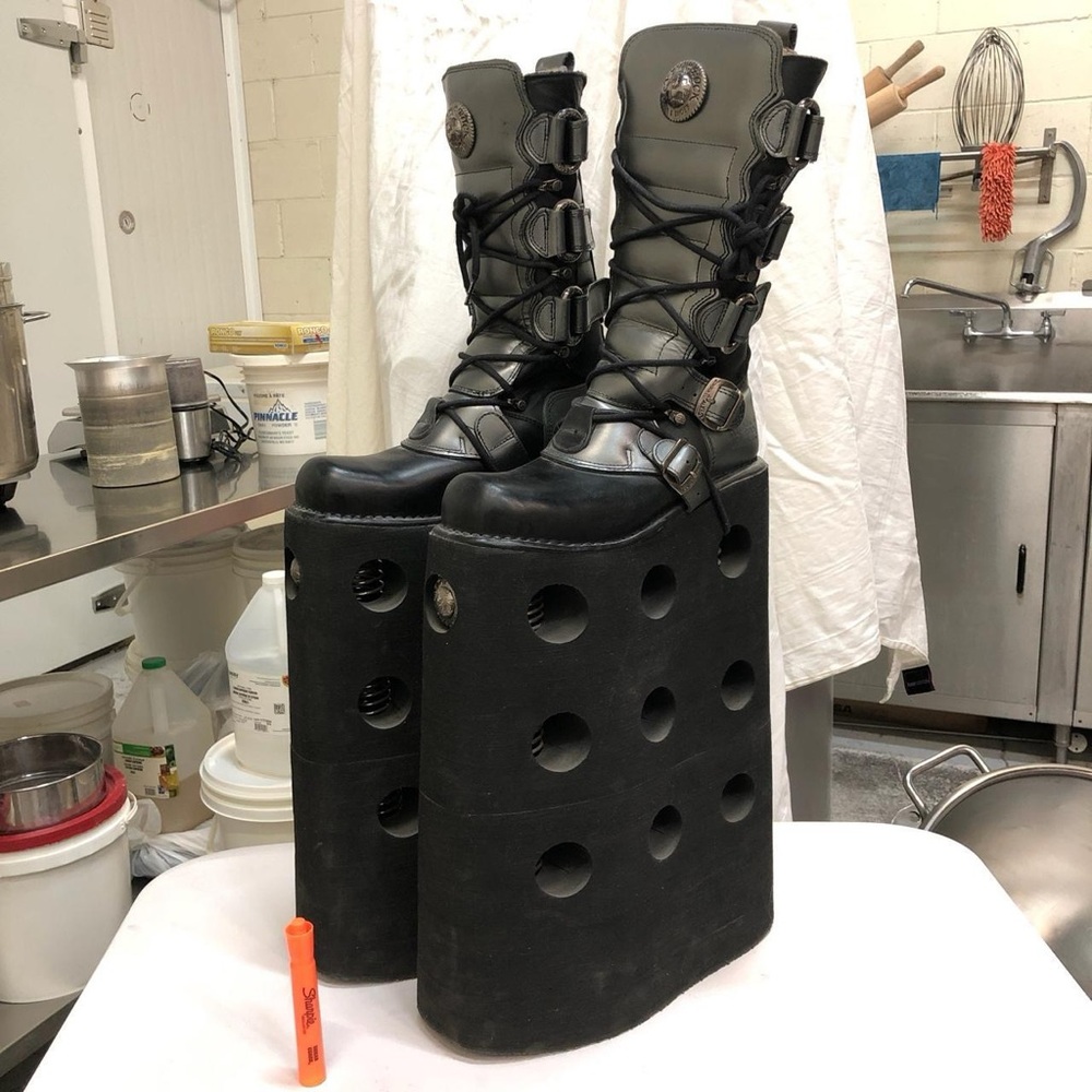 BN INSANE New Rock platforms Neptunes (?) - INTEREST CHECK